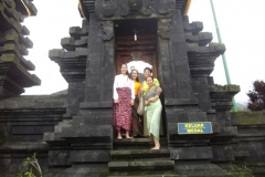 women at pura taman sari